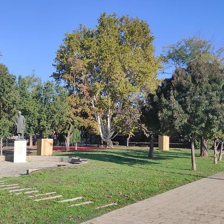Nature In The City Lower Storey Bestern Szeged Ngoại thất bức ảnh